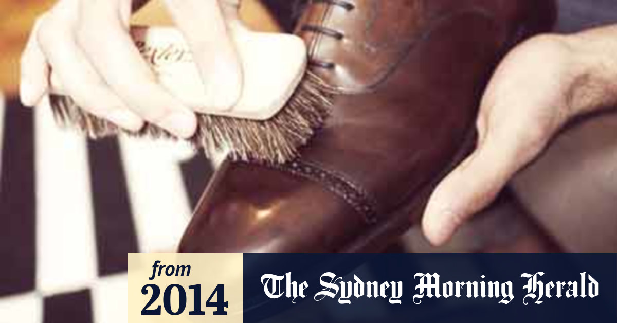 How to get a mirror shine on your shoes